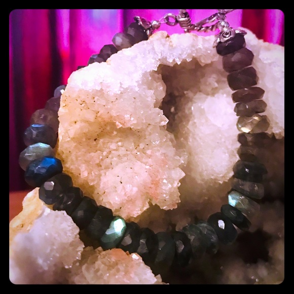 Labradorite bracelet! - Picture 1 of 2